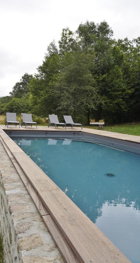Une Pause En Correze Sarroux Экстерьер фото